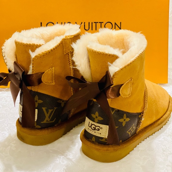 Louis Vuitton Other - UGG Style Louis Vuitton .no box